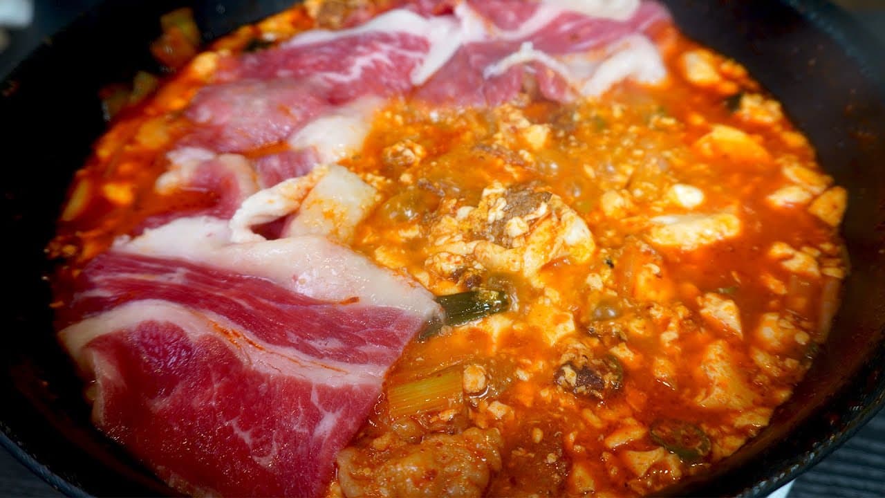 차돌박이 순두부 짜글이