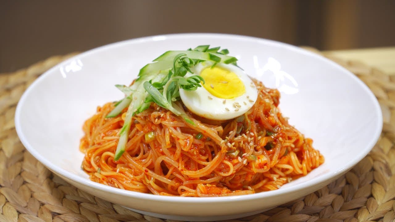 숙주 비빔국수