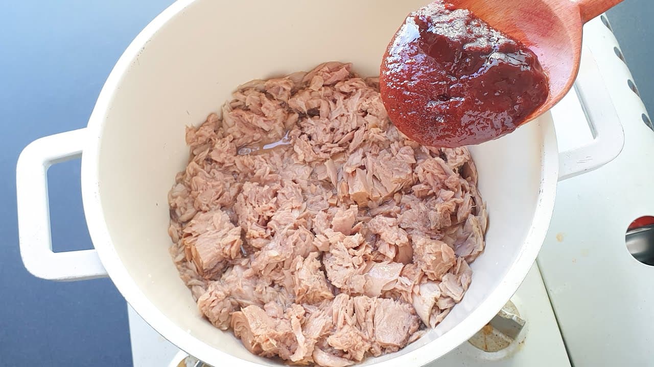 참치고추장찌개