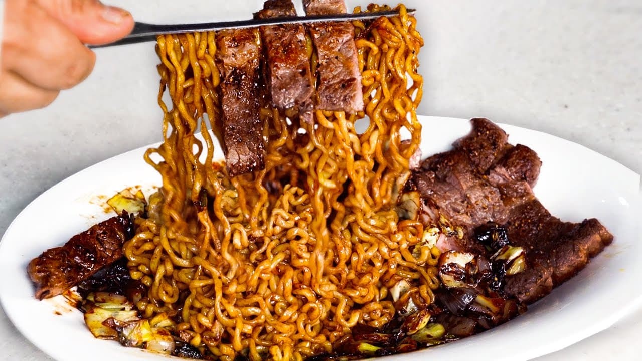 스테이크 짜파게티