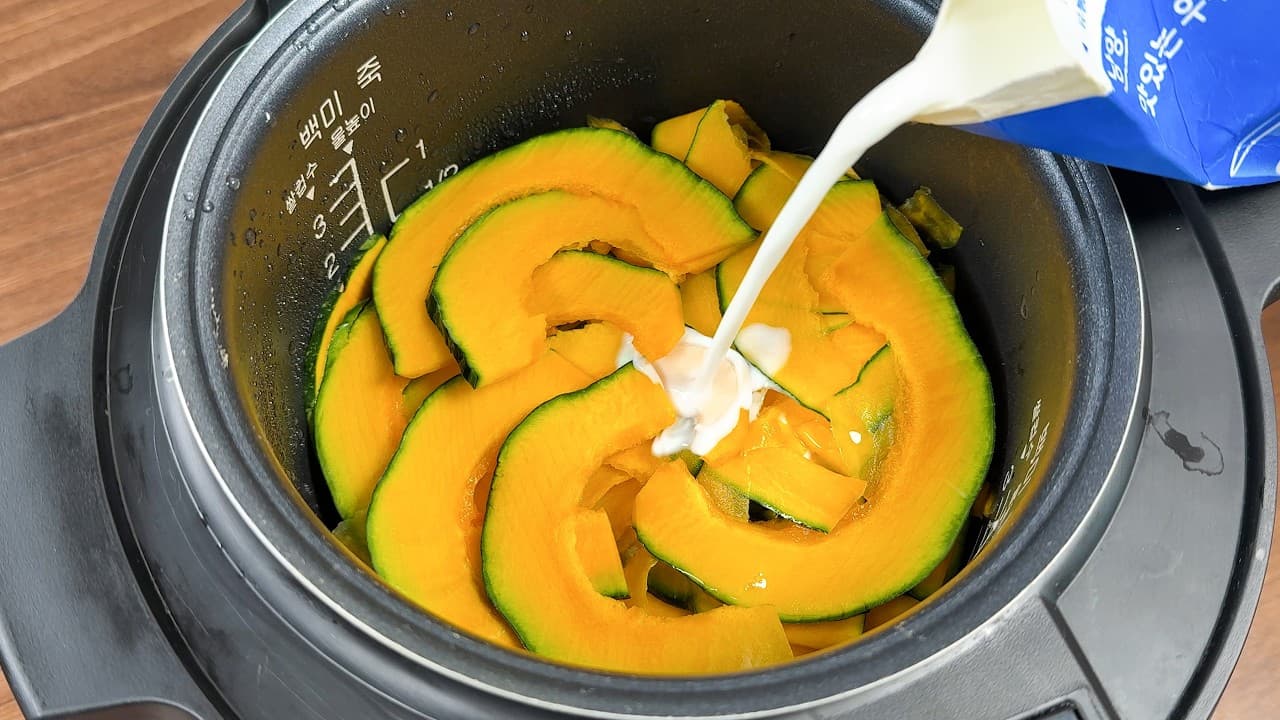 단호박 밥솥 케이크