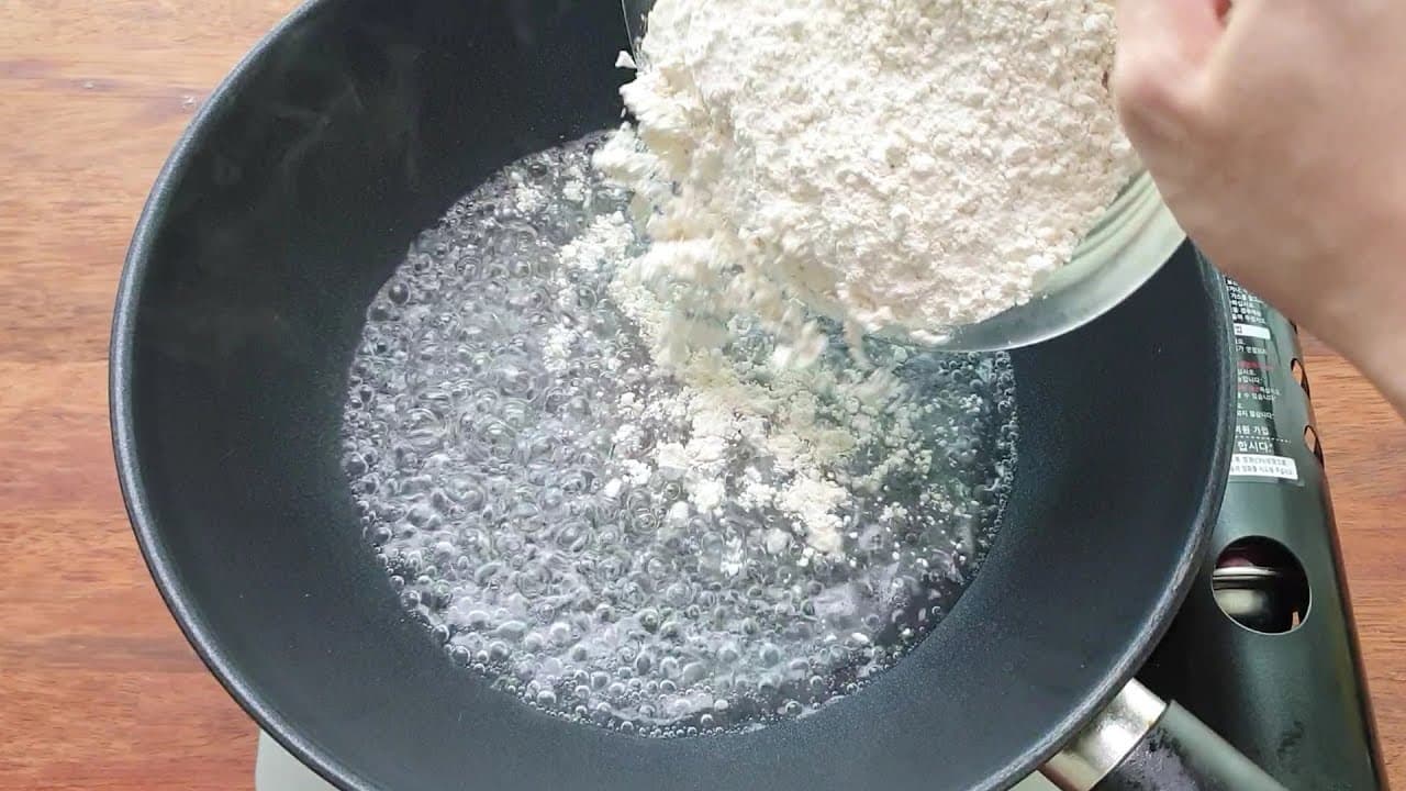 익반죽 야채 계란 만두