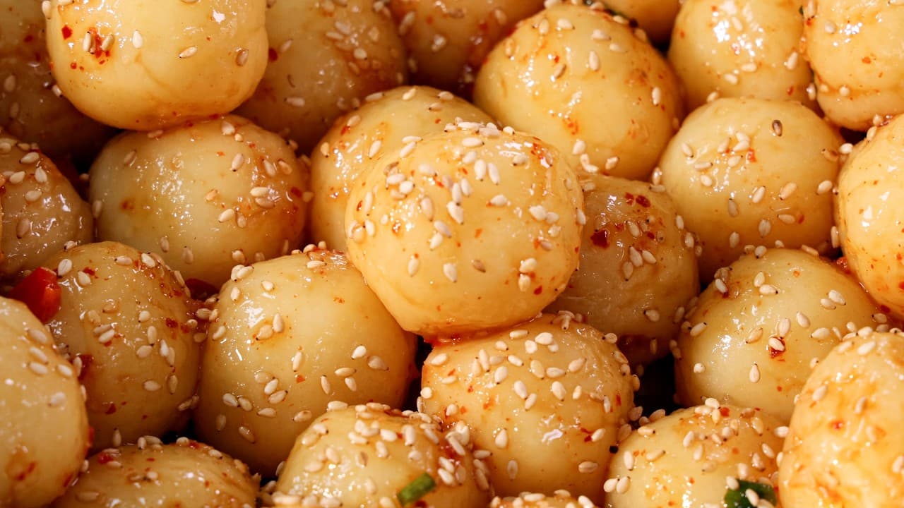 매콤 쫄깃 감자 버무리