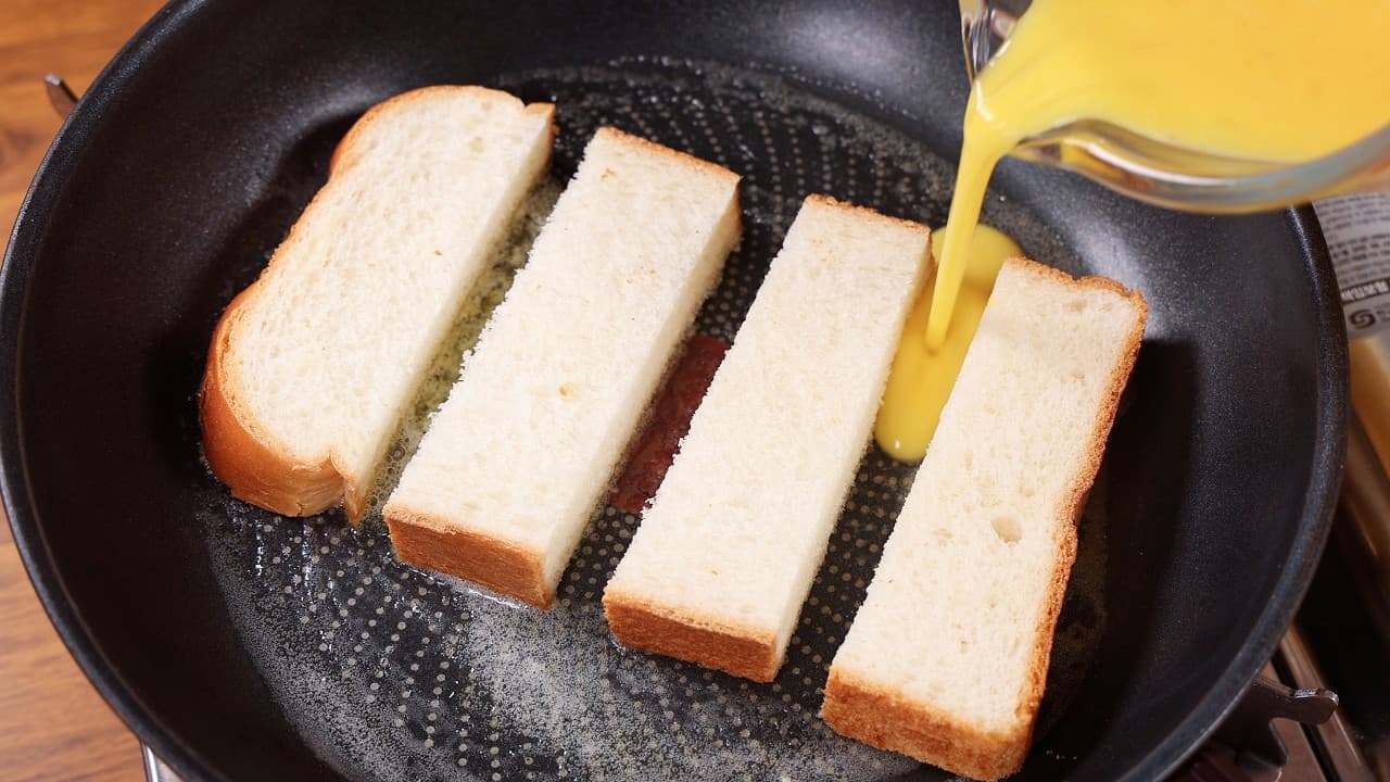 식빵 계란 롤 토스트