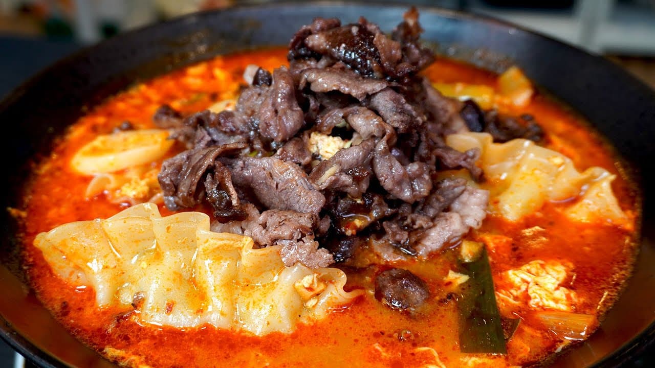 육개장 떡만두국