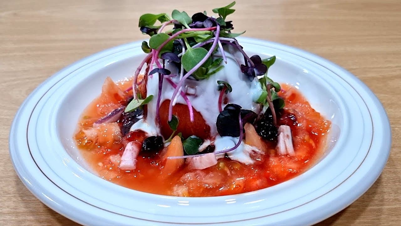 토마토 오징어 샐러드