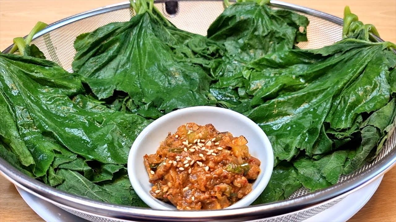 강된장과 호박잎 쌈