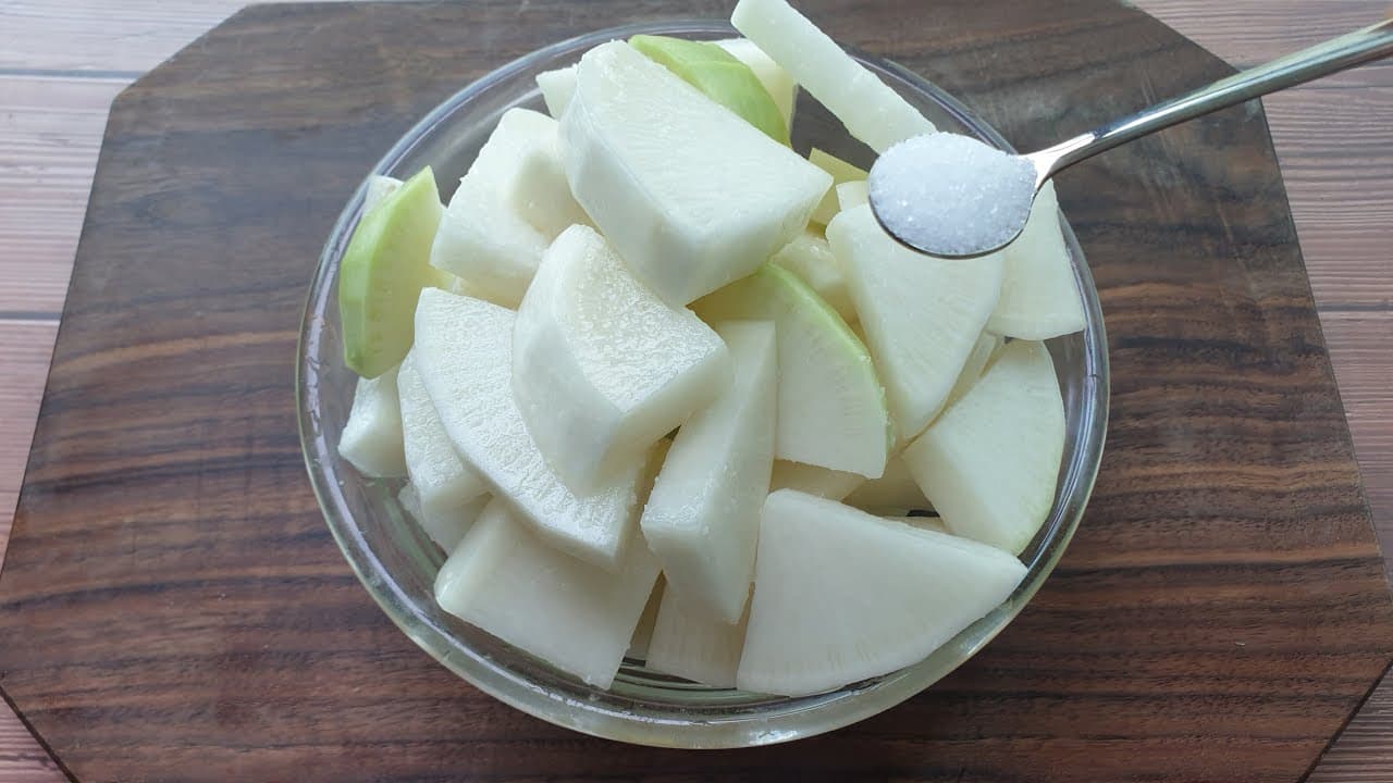 설렁탕집 깍두기