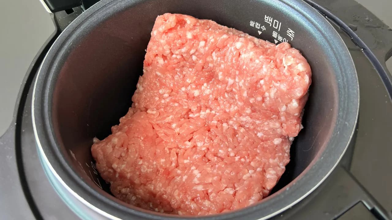 밥솥 토마토 고기 스튜