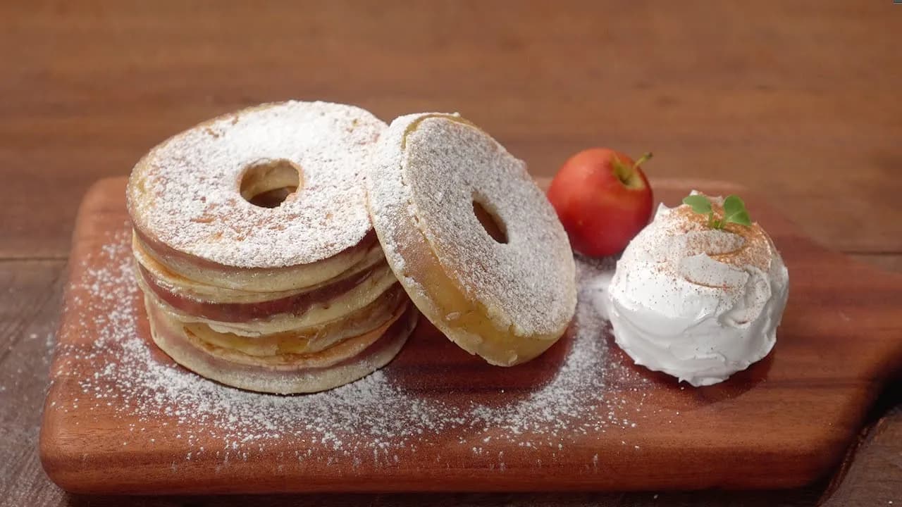 사과 팬케이크