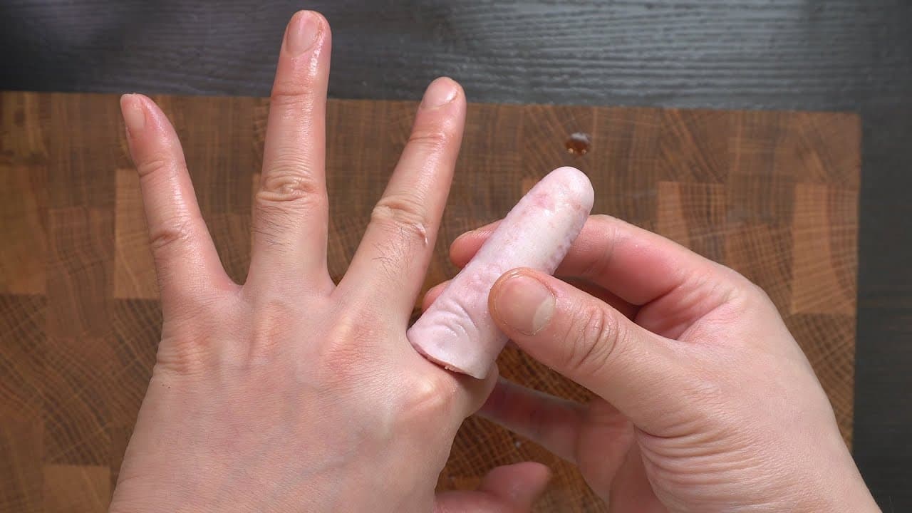 매운 돼지꼬리찜