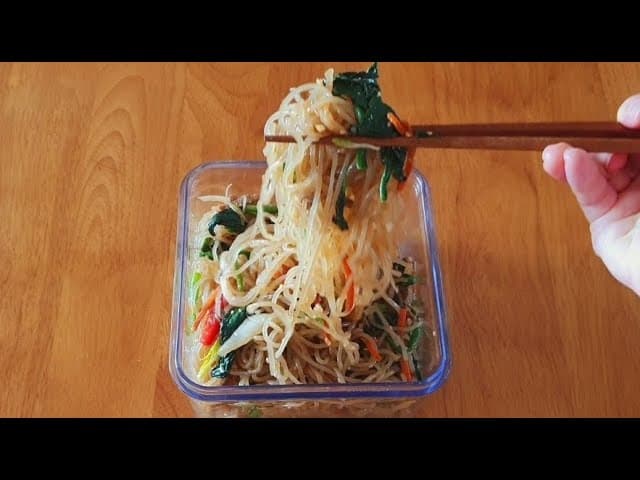 비빔 납작 잡채만두