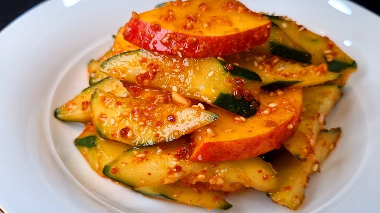 사과 오이무침