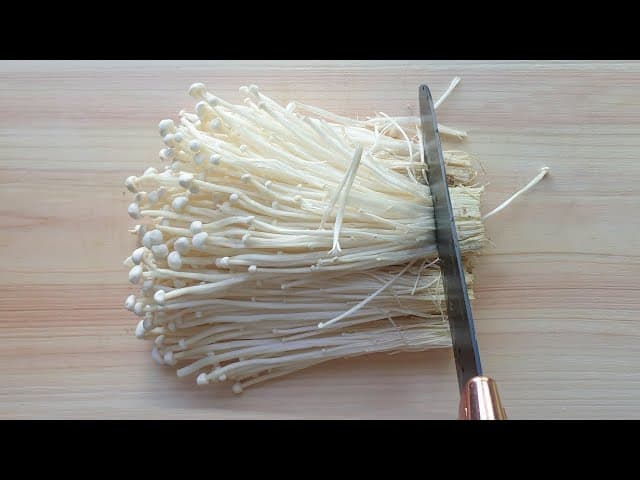 팽이버섯 요리 2종 (고추장 양념 구이 & 갈릭 버터 볶음)