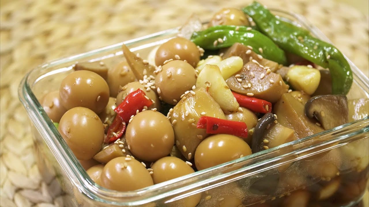 메추리알 새송이버섯 장조림