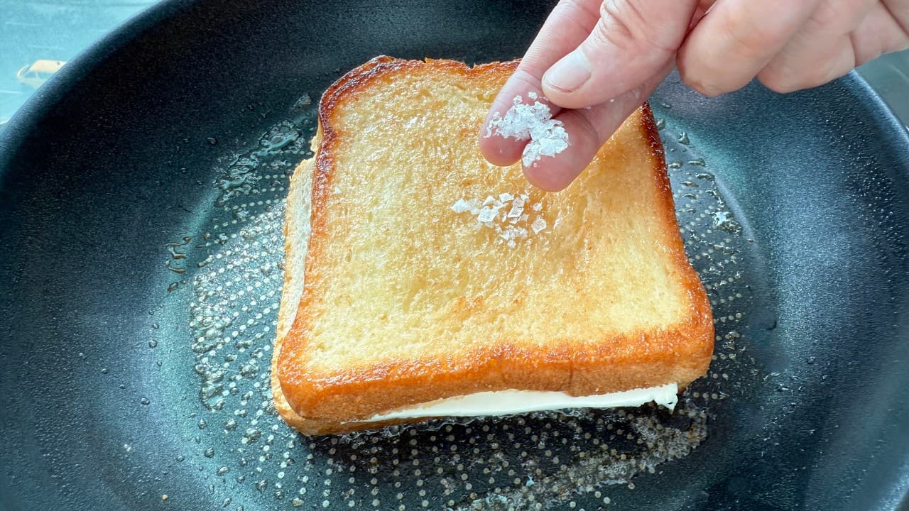 버터 설탕 치즈 토스트