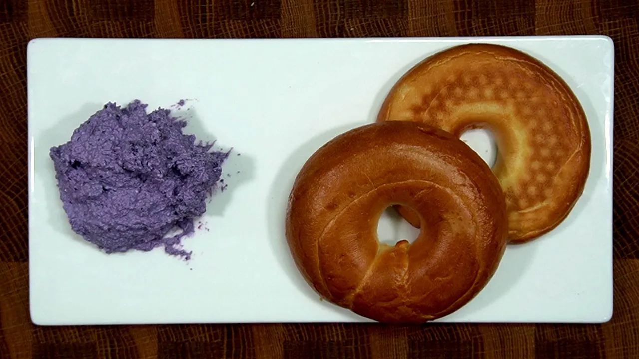 블루베리 크림치즈 베이글