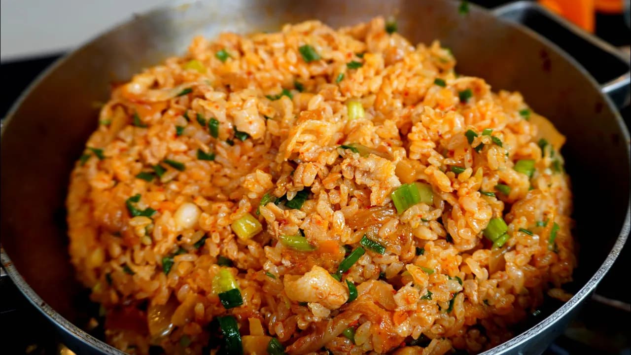 김치 삼겹살 솥밥